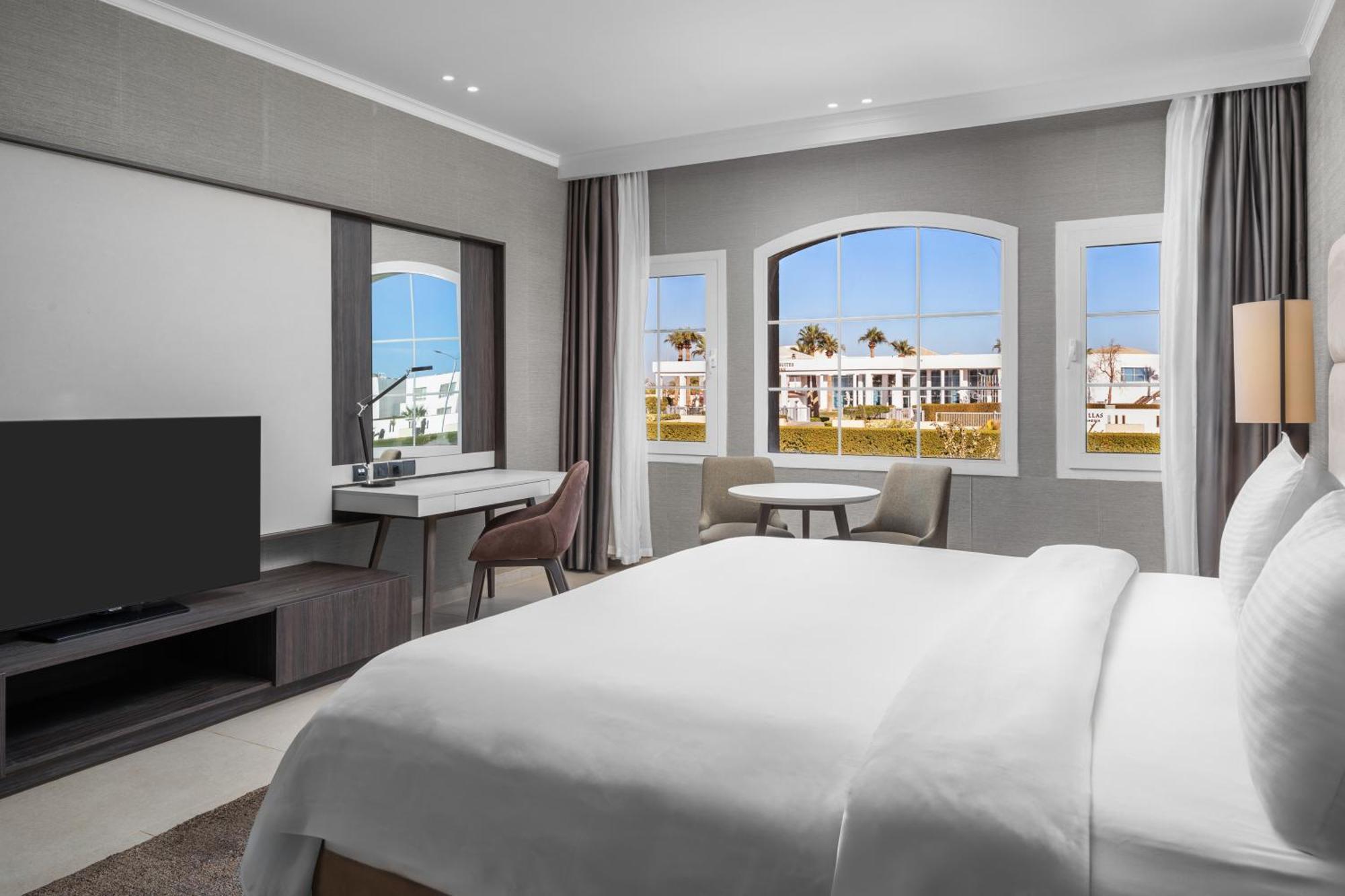 Pickalbatros Golf Luxury Suites Sharm el-Sheikh Exterior photo